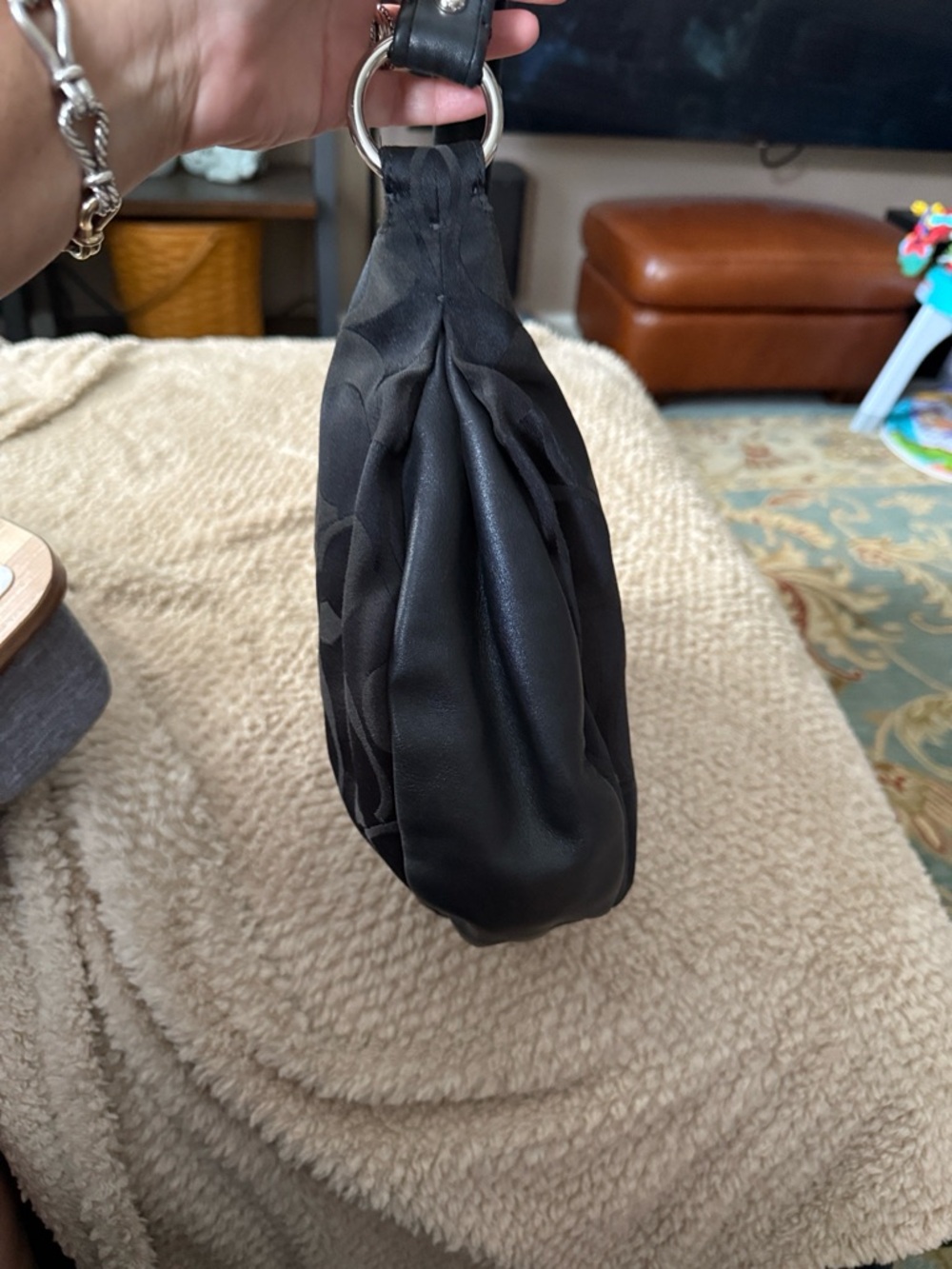 Coach Black Signature Jacquard & Leather Shoulder Hobo - Picture 5 of 10